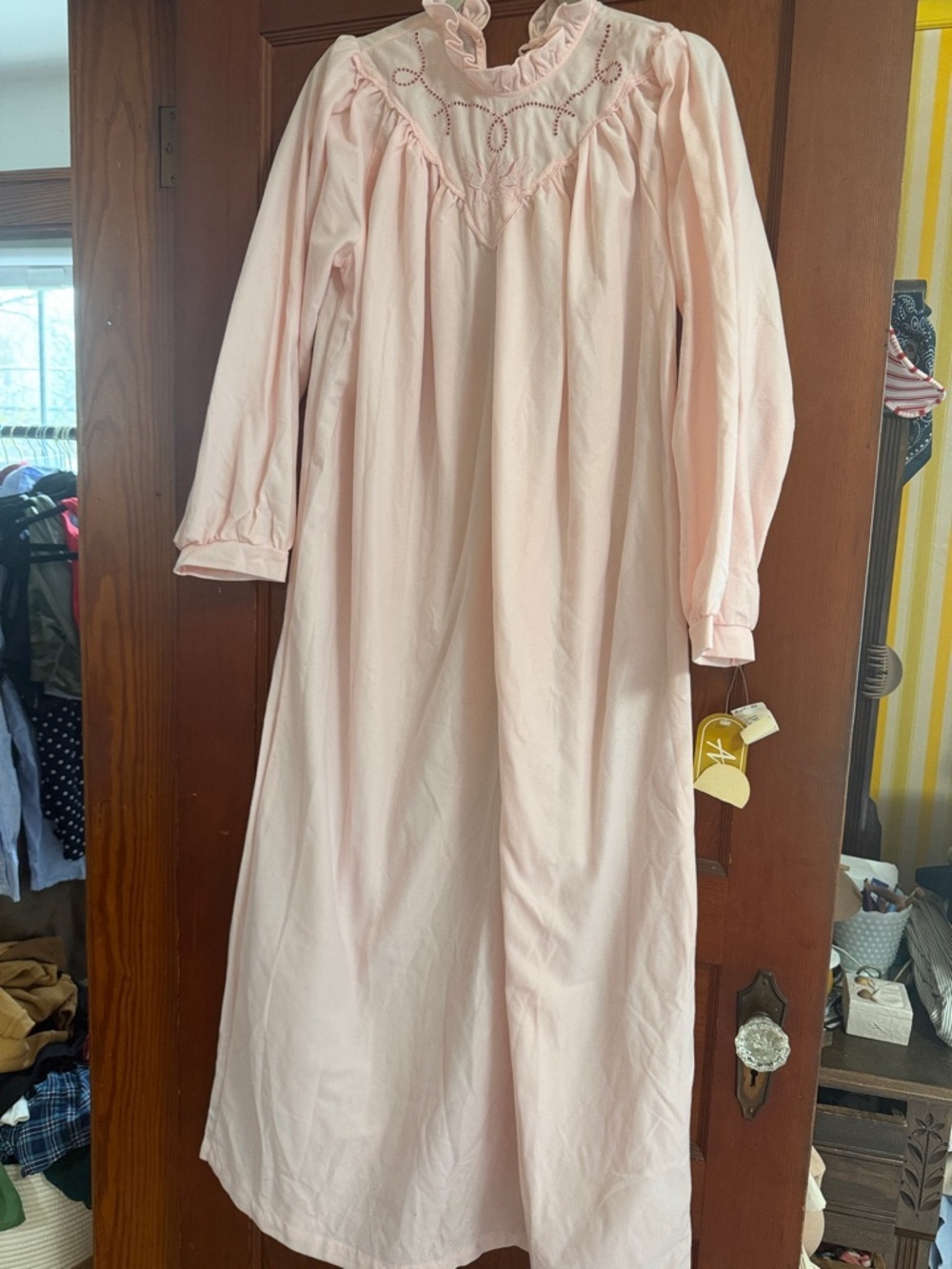 Vintage Annie Light Pink Long Nightgown with Ruffled Yoke Size Medium NWT